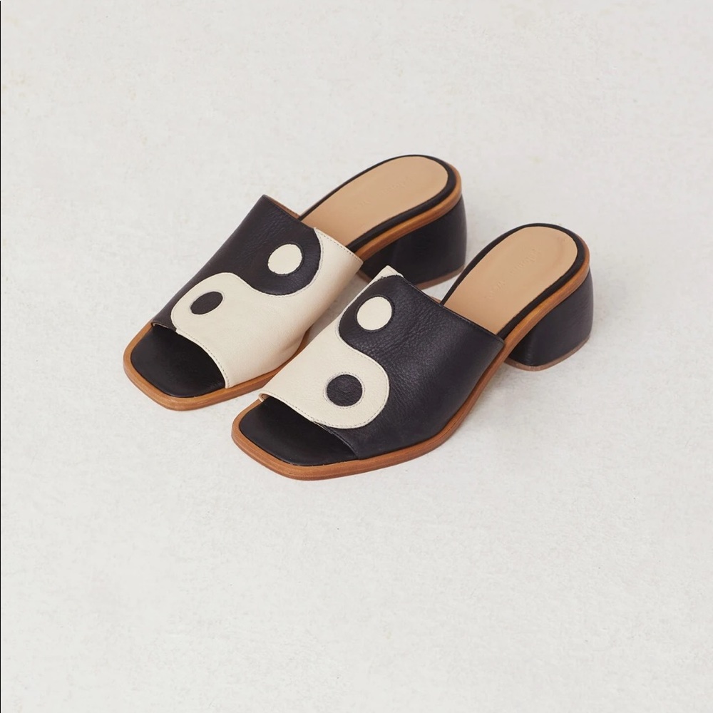 Paloma Wool balance yin yang sandal - Picture 2 of 6